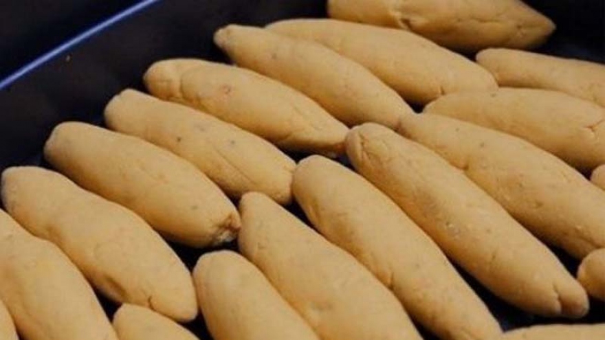 “Sweet Potato Cocoons”: A specialty of Vinh Long